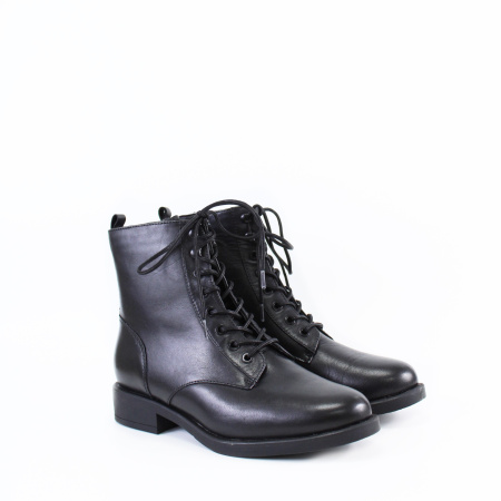 Черные кожаные ботинки на шнурке S.OLIVER